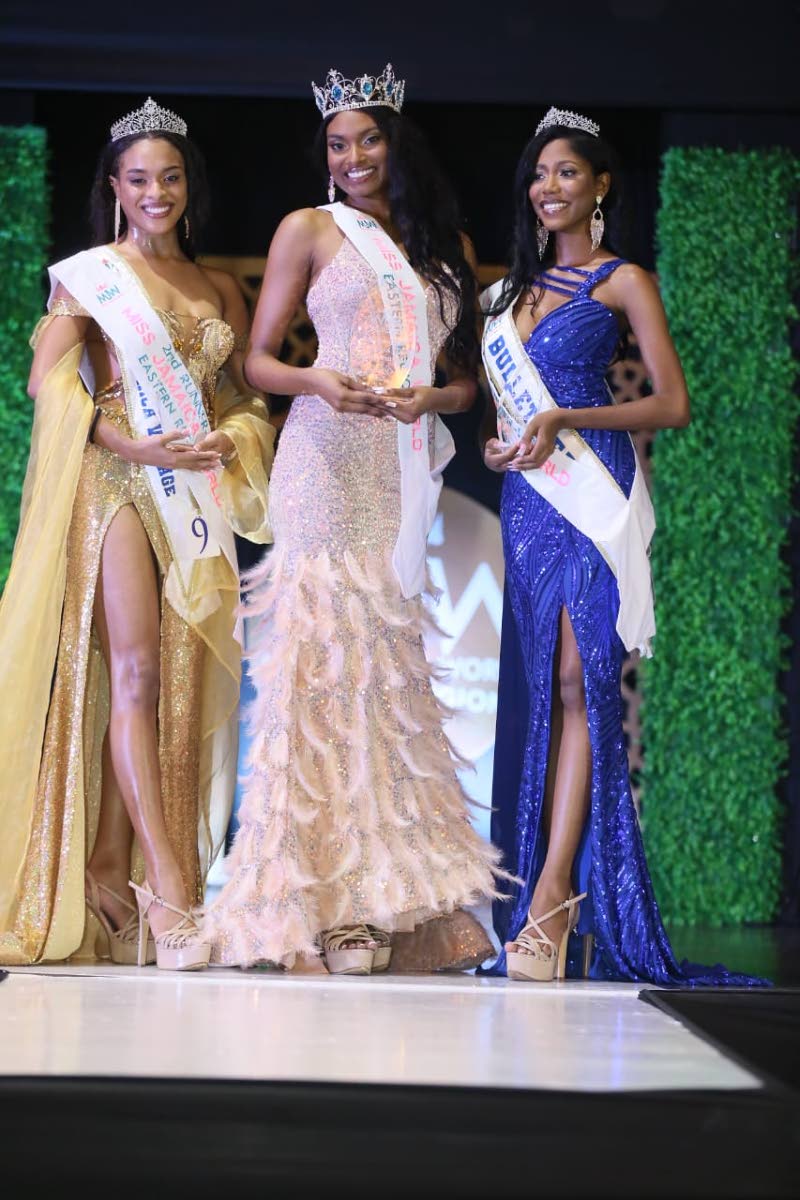Miss Jamaica World Eastern 2025 Kalea Roman, is flanked by first runner up Tatiyana McKenzie (right), and second runner up, Nevaeh Allen.