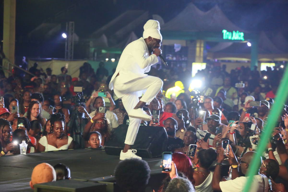 Sizzla served up some of his hits as he celebrated 30 years at Rise to the Occasion on held Sunday, October 19, at Sabina Park in Kingston. He is the headline act for RISE Reggae Barbados on November 15 at the Kensington Oval in Barbados.
