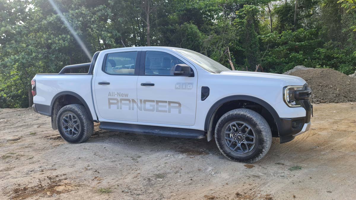 Ford Ranger. 