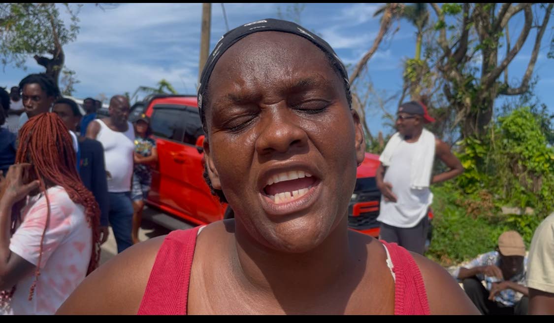 Hanover resident Fay McIntosh expressing her gratitude to Portmore’s Mayor Leon Thomas and his team.