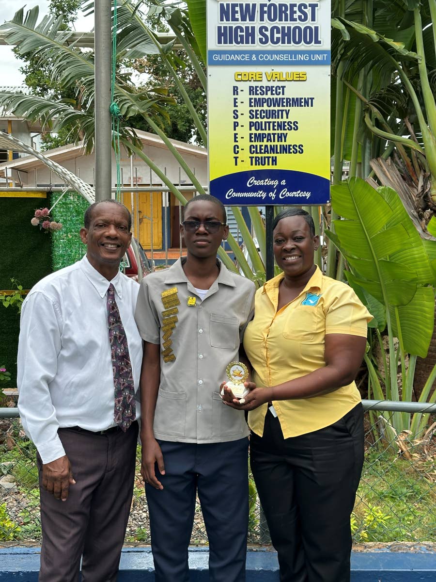 From left: Arnaldo Allen, principal of New Forest High School; Dontae Daley, grade-nine student, and Dontae’s mom Tricia Carter.