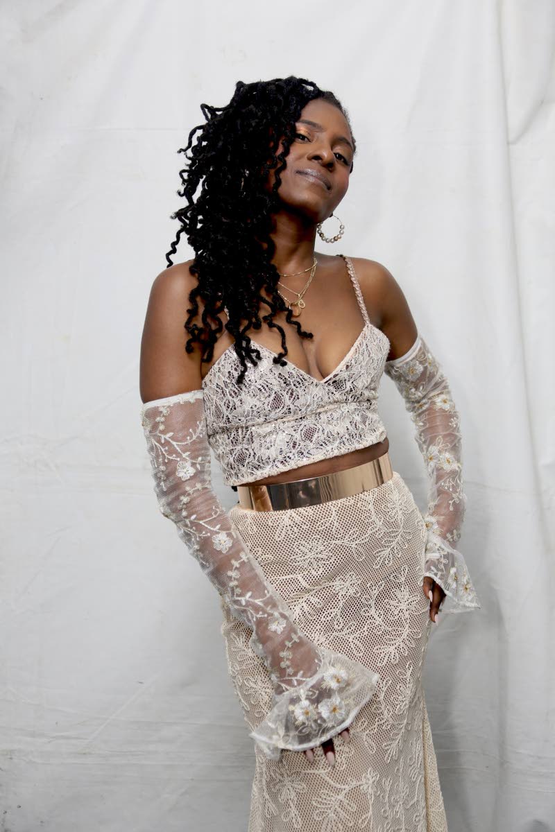 Jah9