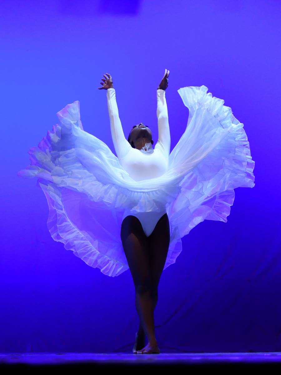  Shauna Cummings in Tony Wilson’s ‘Sparrow’.