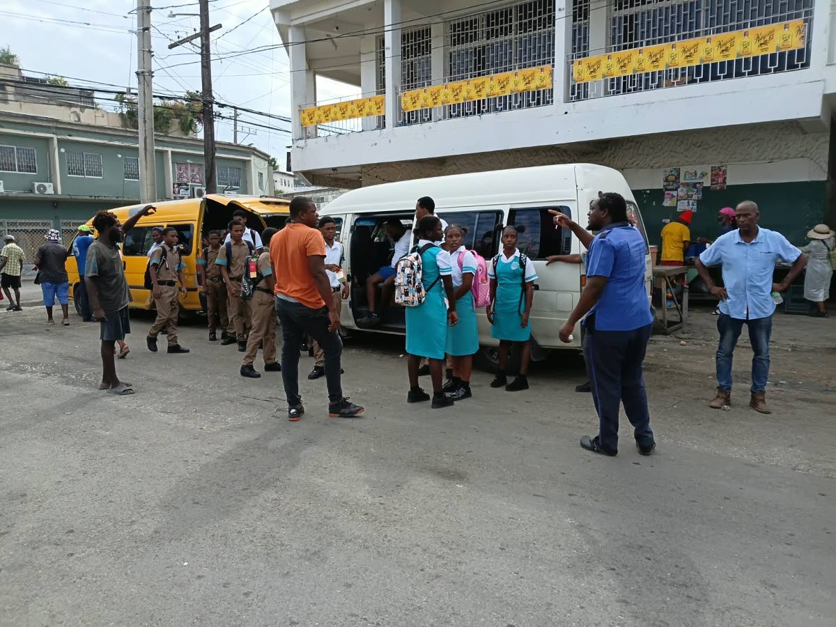  Students of Maldon High prepare to board a bus for school. 