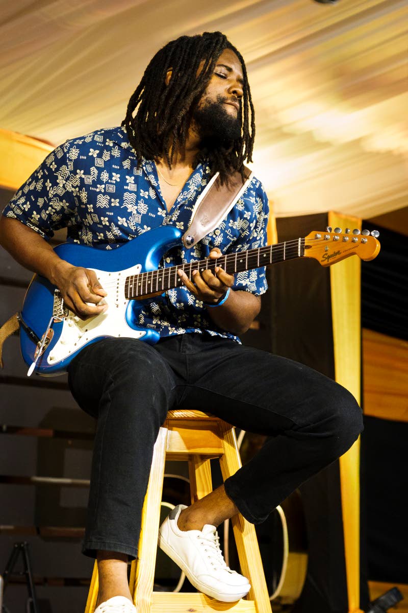 Guitarist Wesley Wallace 