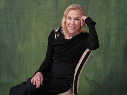 Catherine O'Hara, a cast member in the Apple+ series "The Studio," poses for a portrait on Thursday, March 20, 2025, in Los Angeles. (AP Photo/Chris Pizzello, File)