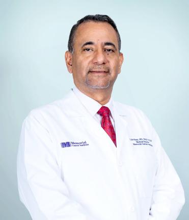 Luis E. Raez, medical director and chief scientific officer at Memorial Cancer Institute.