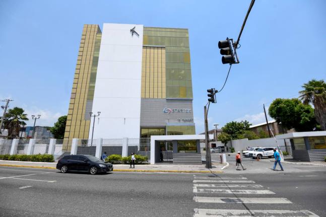 Antoine Lodge/Photographer 
A six-storey commercial building on Half Way Tree Road in St Andrew, listed as ideal for business process outsourcing, with two rental options: three floors spanning 30,000 square feet, or four floors spanning 43,000 square feet