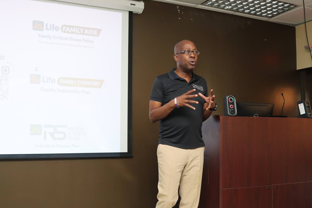 Hugh Reid, managing director of JN Life Insurance, delivering a guest lecture to final-year Mona School of Business and Management marketing students at The University of the West Indies, recently.