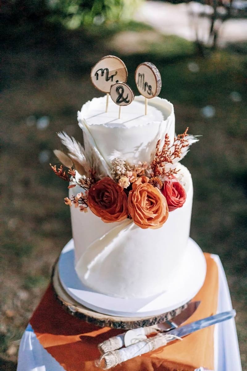 The Davis’ cake was made with love by The Flour Girl JA.