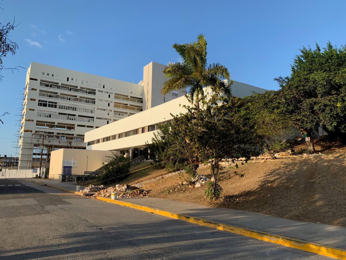 Cornwall Regional Hospital in Montego Bay, St James