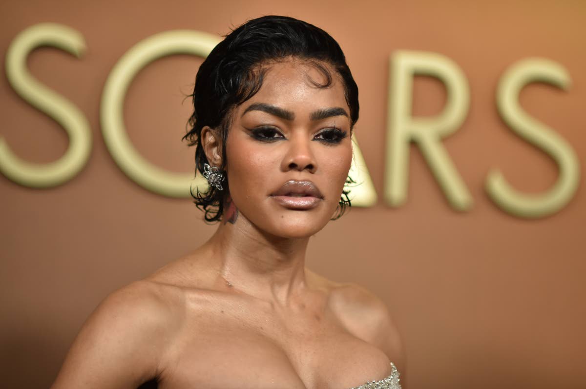 Teyana Taylor’s face card never declines.