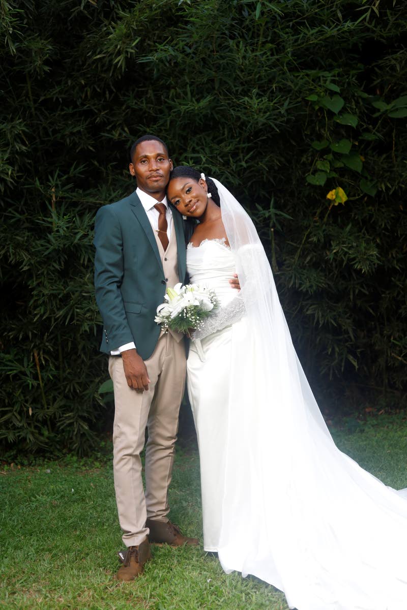 Forever in their ‘Layne’, the newly-weds celebrate their love on their special date, August 24.