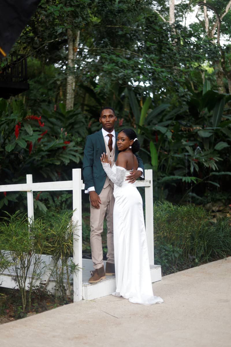 From a chance encounter at work to a stroll in Hope Gardens and a proposal, Bruce and Jahnell’s August 24 is now forever.