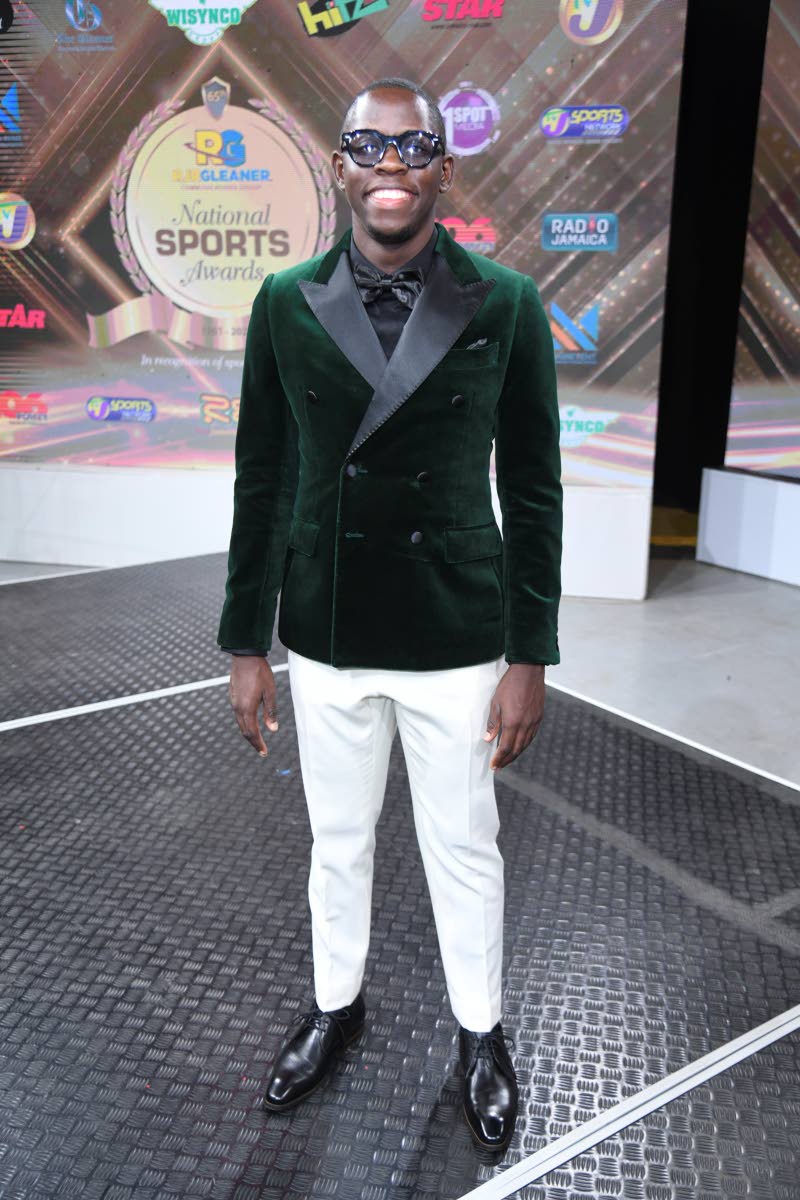 Smiling bright, 100m World Champion Oblique Seville walked away with the coveted title of sportsman of the year. 