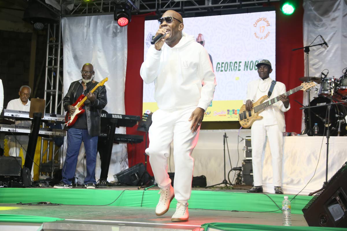 George Nooks bringing the curtains down on the Dennis Brown tribute concert on Sunday