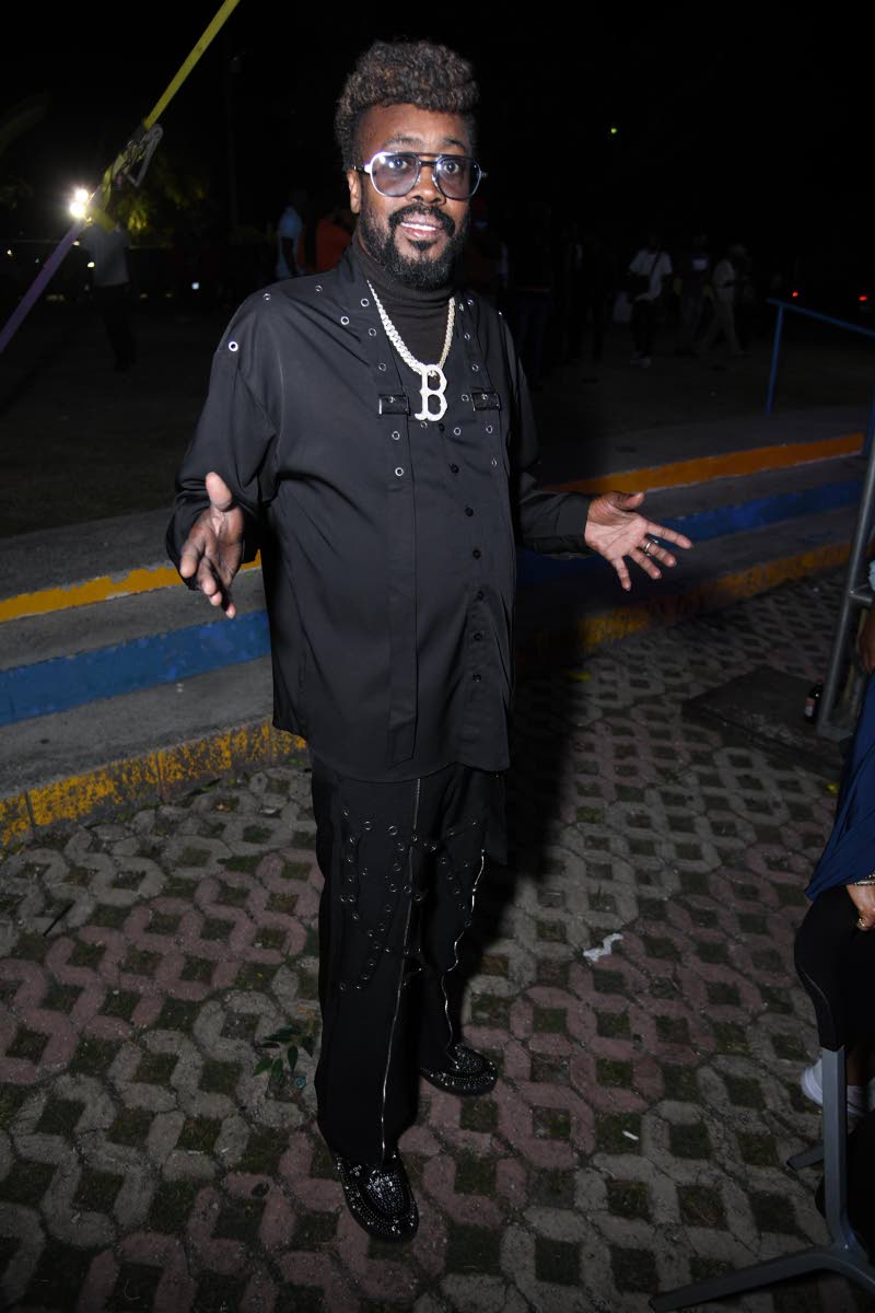 Beenie Man hailed Sly Dunbar for the numerous hit songs during his career.
