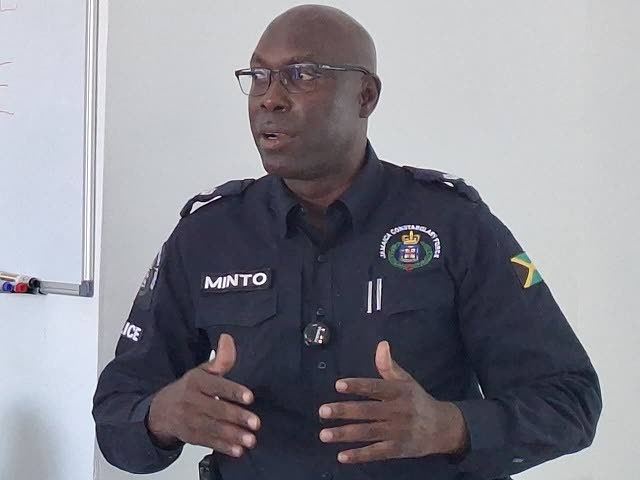 Police Superintendent Coleridge Minto addressing the St Elizabeth Municipal Corporation’s monthly general meeting on March 12.