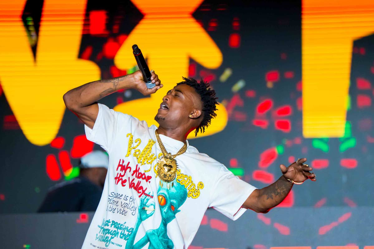 Yung Bredda delivers his popular single ‘The Greatest Bend Over’.