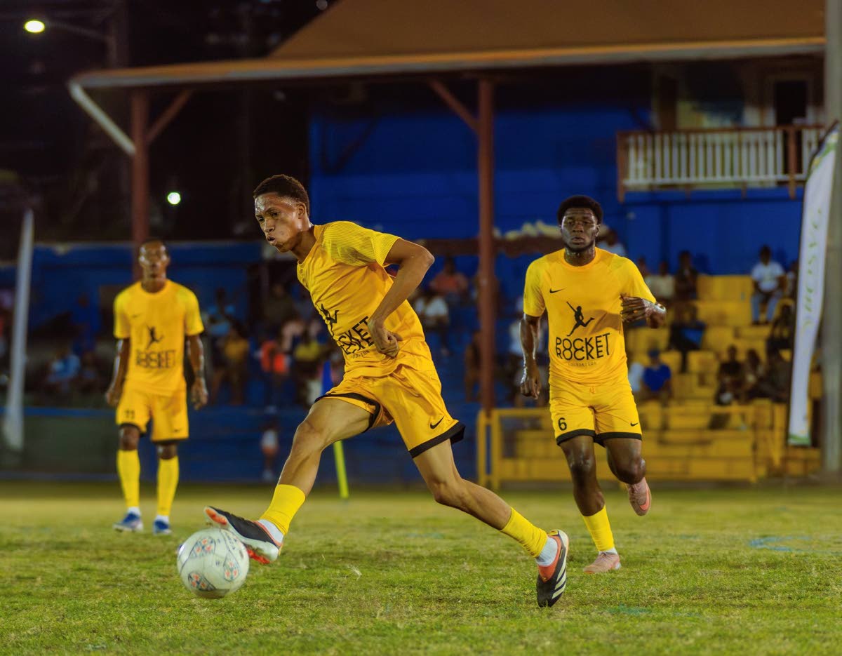 Jaheim Dorman (centre) of the PRF All-Star team in action during the opening match against the Awesome Sports All-Star team in St Vincent and the Grenadines on April 10.