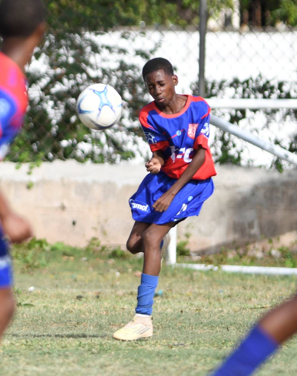Antoine Lodge/Photographer Dejorn Lewis of Clan Carthy High School during a Manning Cup fixture against Inswood High School on September 12, at Alpha Boy’s Institute in Kingston. 