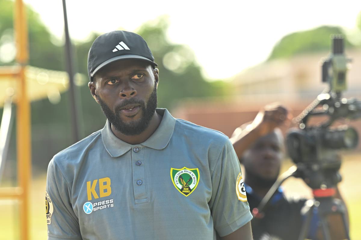 
Excelsior High coach Keon Broderick.