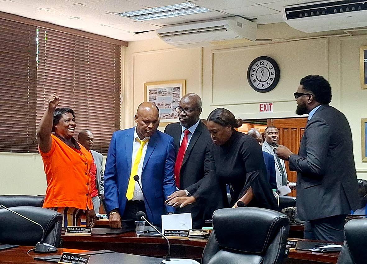 From left: People’s National Party (PNP) councillors Carla Watt, Anthony O’Connor and Scean Barnswell welcome Tanyalee Williams (second right) following her announcement that she has severed ties with the Jamaica Labour Party (JLP) and crossed the floo